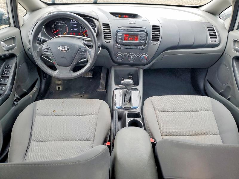 Photo 8 from auction – 2017 KIA FORTE with VIN 3KPFK4A71HE046026