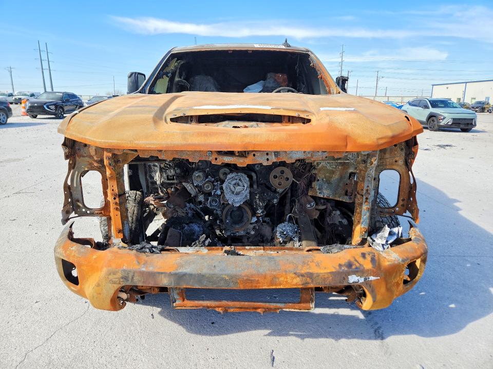 Photo 5 from auction – 2024 CHEVROLET SILVERADO with VIN 1GC4YMEY6RF311877