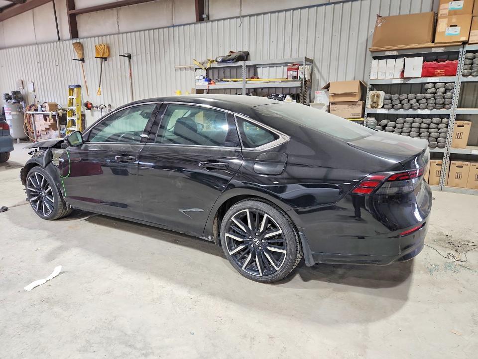 Снимка 2 от търг – 2024 HONDA ACCORD с VIN 1HGCY2F83RA064539