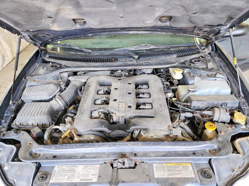 Photo 11 from auction – 2003 CHRYSLER CONCORDE with VIN 2C3HD36M03H541136