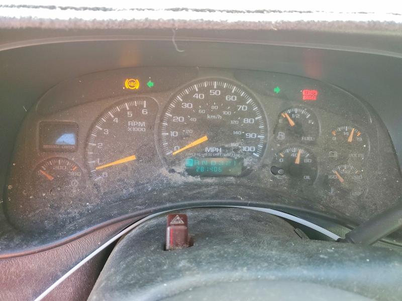 Photo 9 from auction – 2001 CHEVROLET SILVERADO with VIN 1GCHC29U51E260006
