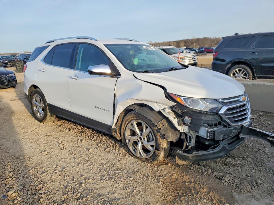 Photo 4 from auction – 2018 CHEVROLET EQUINOX with VIN 3GNAXMEV6JS524640