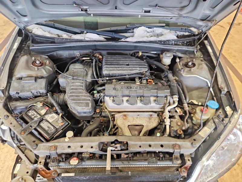 Photo 11 from auction – 2005 HONDA CIVIC with VIN 2HGES16375H515850