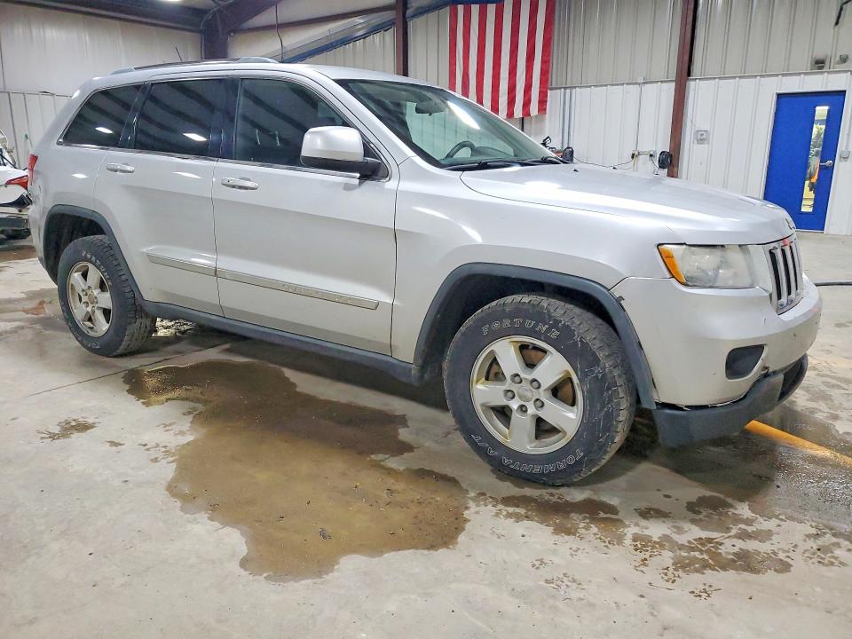 Photo 4 from auction – 2011 JEEP GRAND CHEROKEE with VIN 1J4RR4GG1BC581379