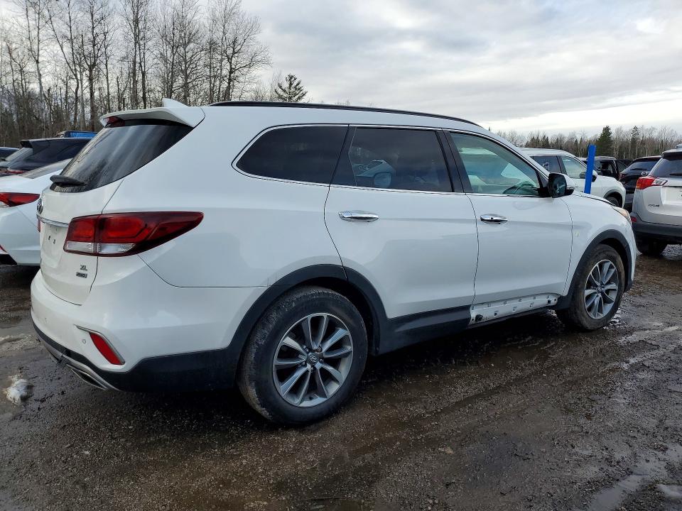 Photo 3 from auction – 2017 HYUNDAI SANTA FE with VIN KM8SNDHF9HU216214