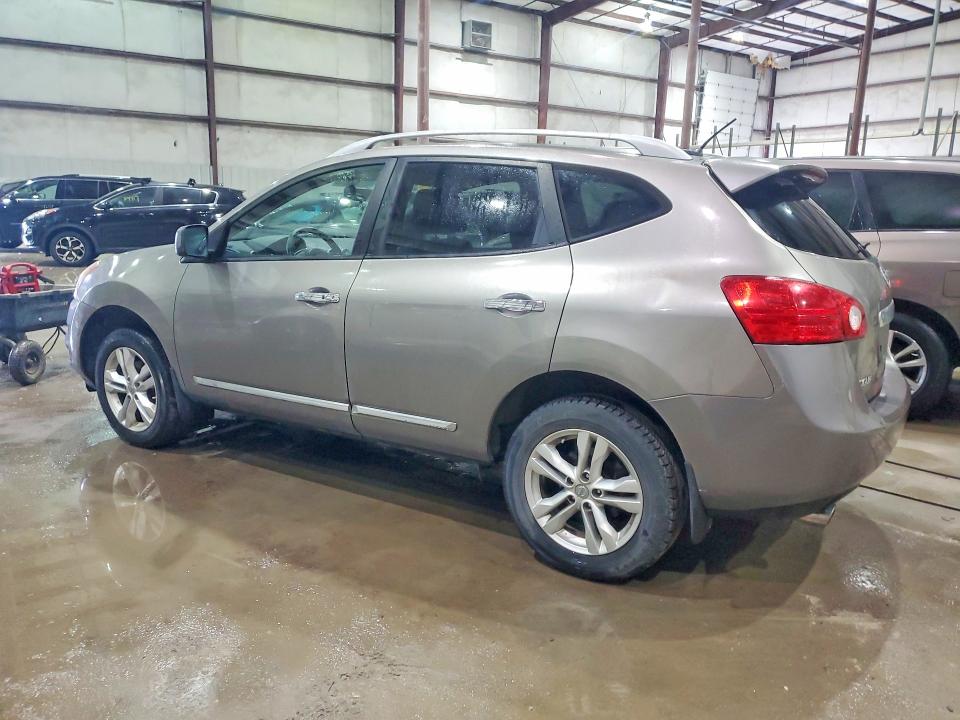 Photo 2 from auction – 2013 NISSAN ROGUE with VIN JN8AS5MV8DW114417
