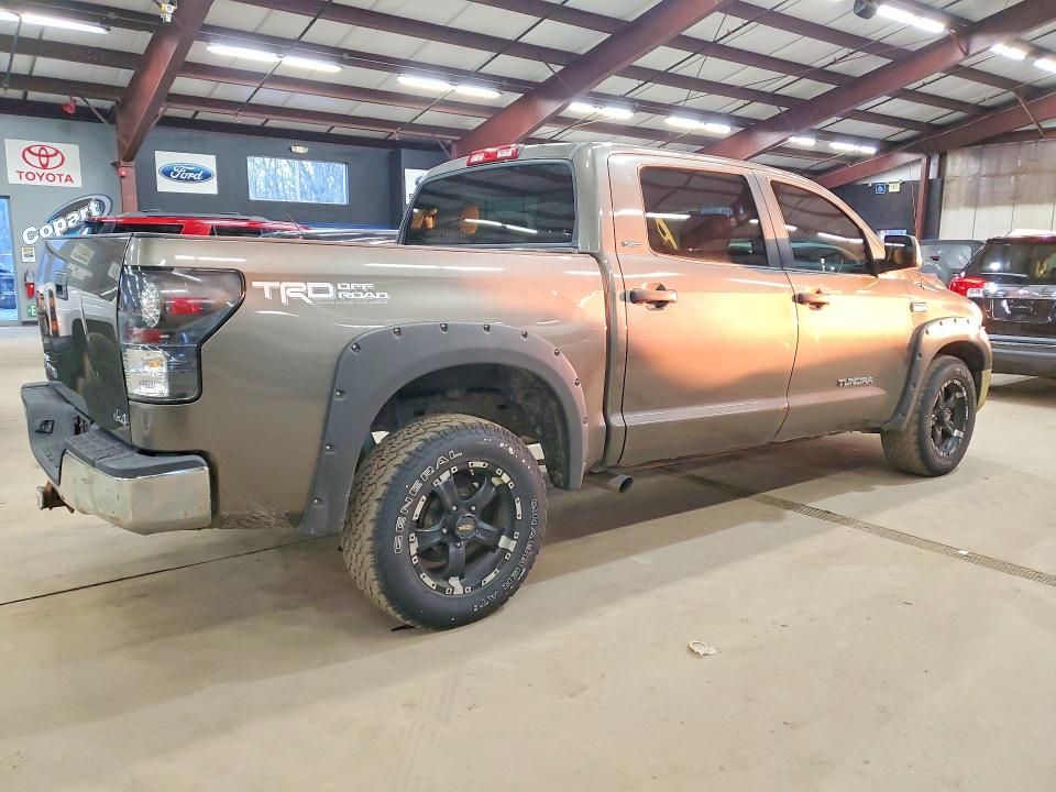 Photo 3 from auction – 2007 TOYOTA TUNDRA with VIN 5TBDV54147S460247