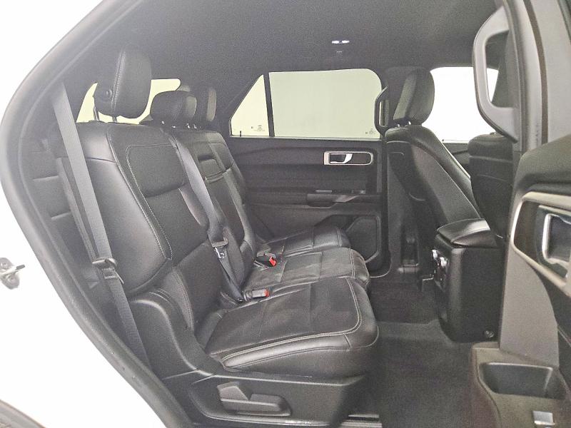 Photo 11 from auction – 2020 FORD EXPLORER with VIN 1FMSK8DHXLGA62174