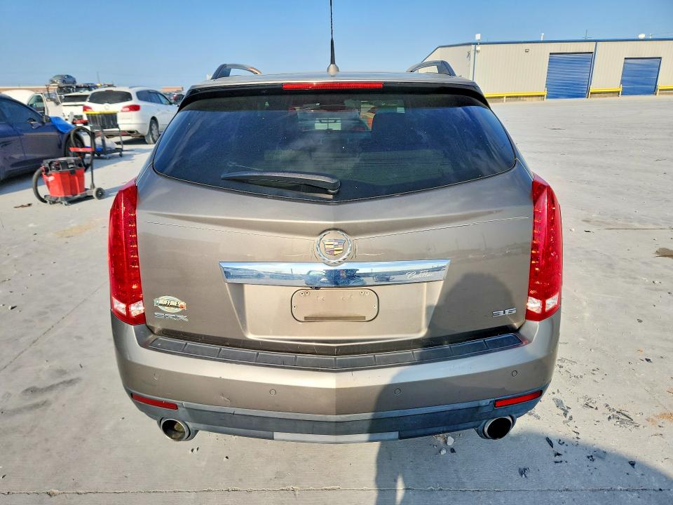 Photo 6 from auction – 2012 CADILLAC SRX with VIN 3GYFNAE39CS519169