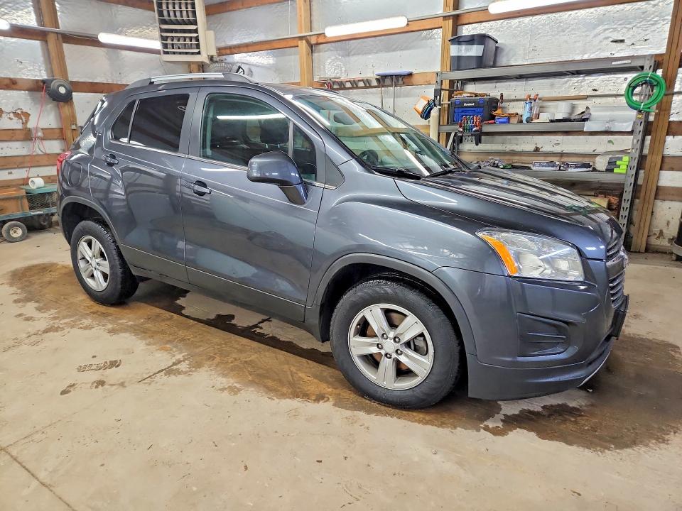 Photo 4 from auction – 2016 CHEVROLET TRAX with VIN 3GNCJPSB8GL143767