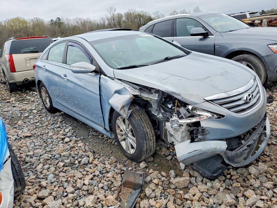 Photo 4 from auction – 2014 HYUNDAI SONATA GLS with VIN 5NPEB4AC5EH811318