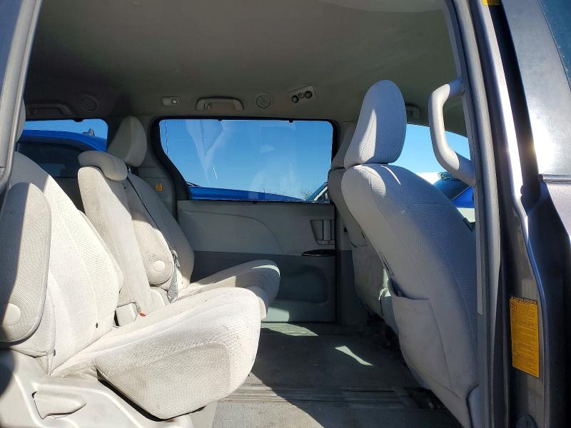 Photo 11 from auction – 2012 TOYOTA SIENNA with VIN 5TDKK3DC7CS242827
