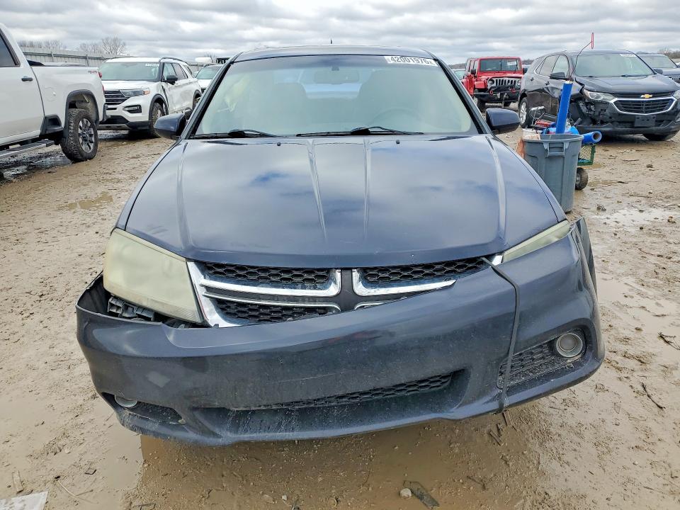 Foto 5 de la subasta – 2011 DODGE AVENGER con VIN 1B3BD2FG7BN554057