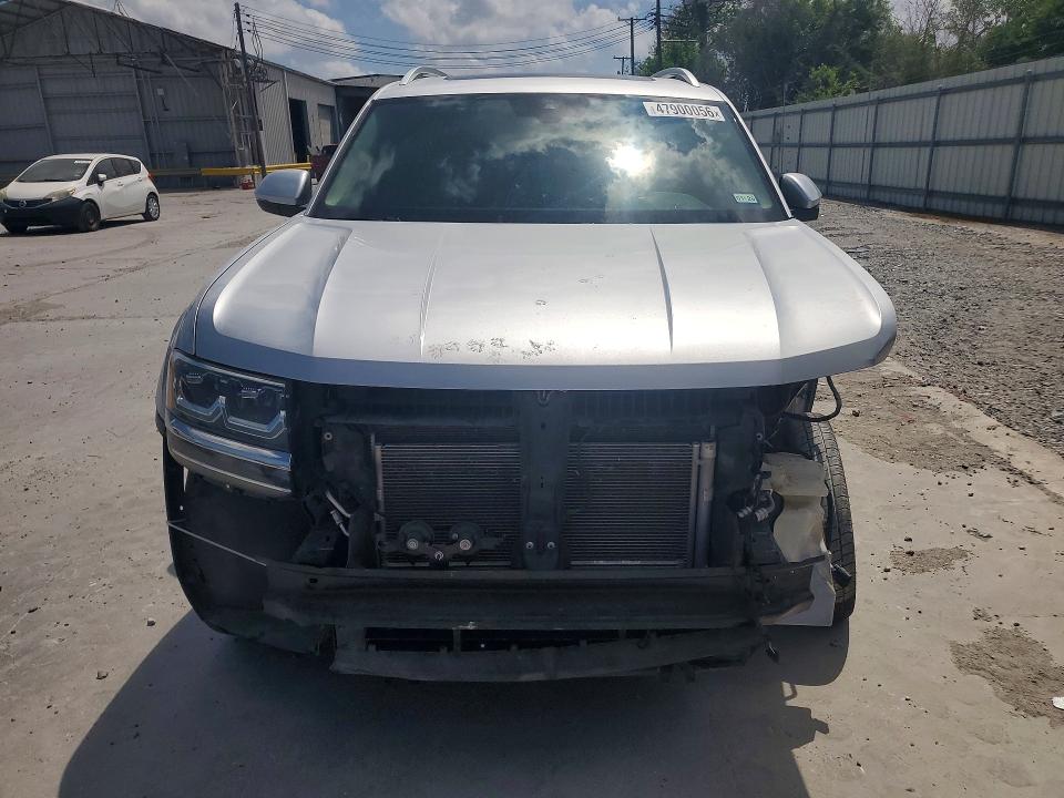 Photo 5 from auction – 2019 VOLKSWAGEN ATLAS with VIN 1V2ER2CA7KC600669