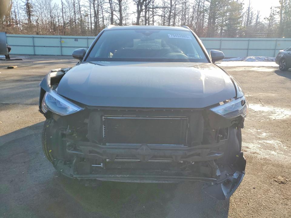 Photo 5 from auction – 2020 AUDI Q3 with VIN WA1DECF38L1095440