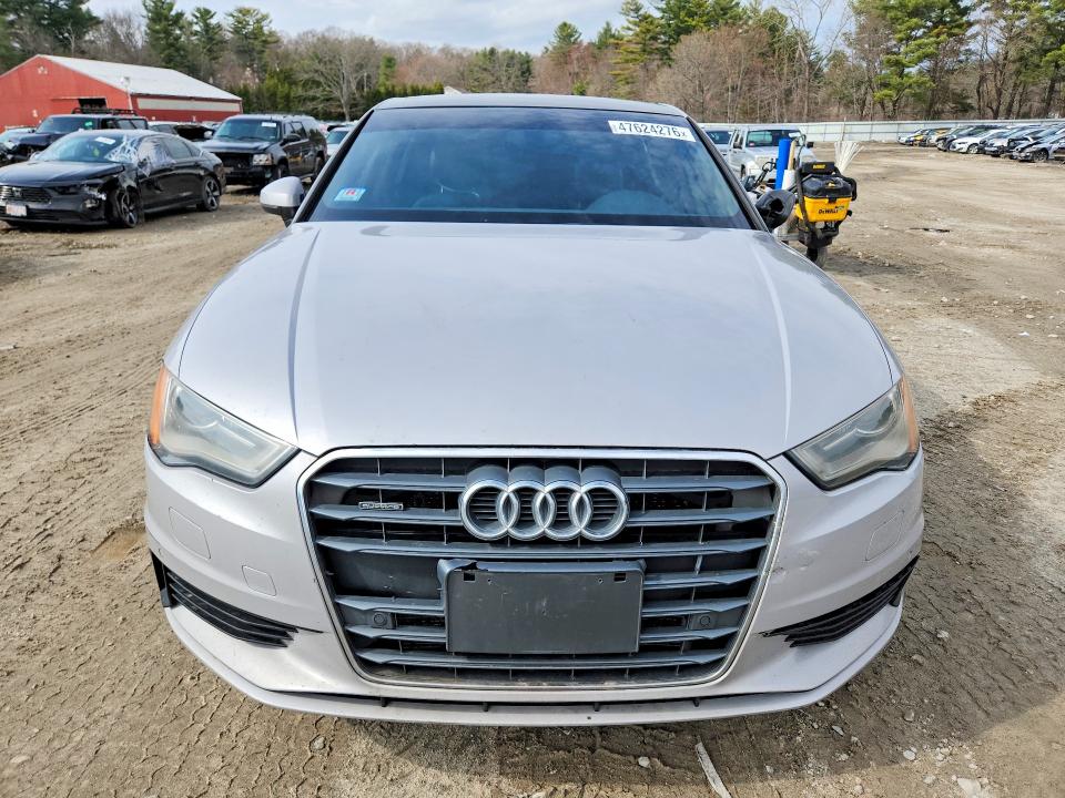 Photo 5 from auction – 2015 AUDI A3 with VIN WAUBFGFF0F1124314
