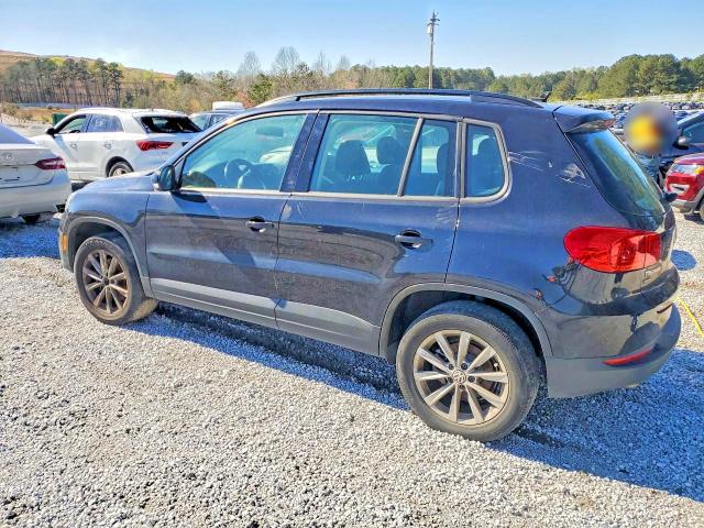 Photo 2 from auction – 2018 VOLKSWAGEN TIGUAN LIMITED with VIN WVGAV7AX9JK000476