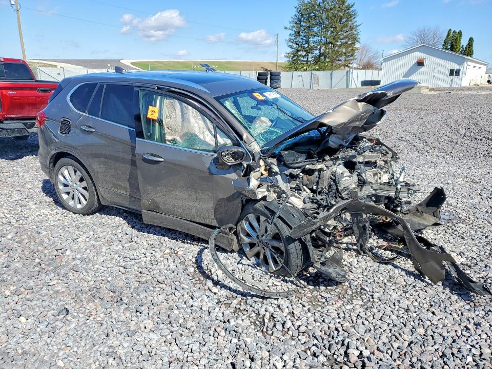 Photo 4 from auction – 2016 BUICK ENVISION with VIN LRBFXESX8GD234966
