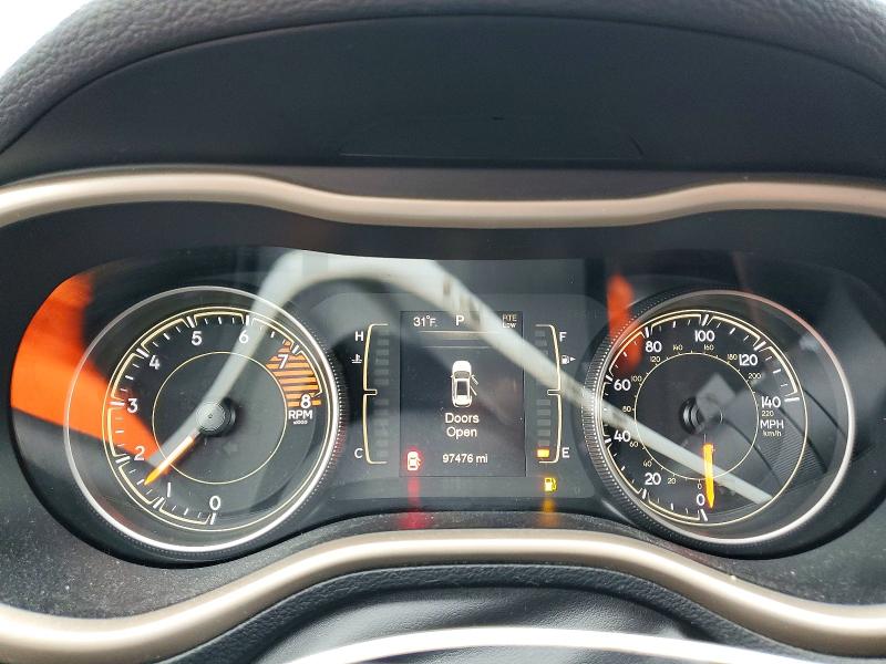 Photo 9 from auction – 2016 JEEP CHEROKEE with VIN 1C4PJMCS5GW294292
