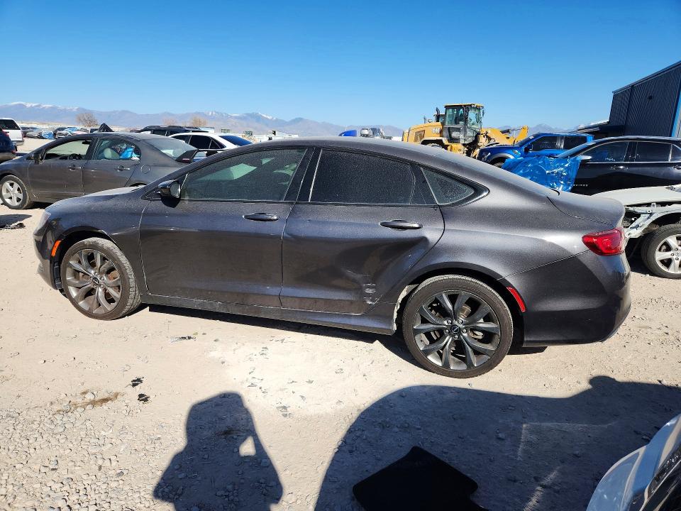 Foto 2 de la subasta – 2015 CHRYSLER 200 con VIN 1C3CCCDG2FN557005