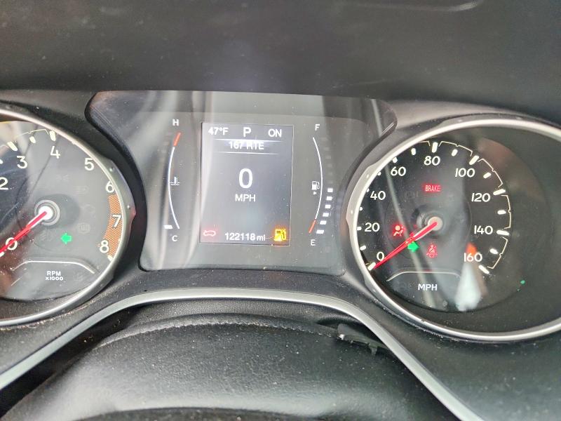 Photo 9 from auction – 2018 JEEP COMPASS with VIN 3C4NJCBB4JT227926