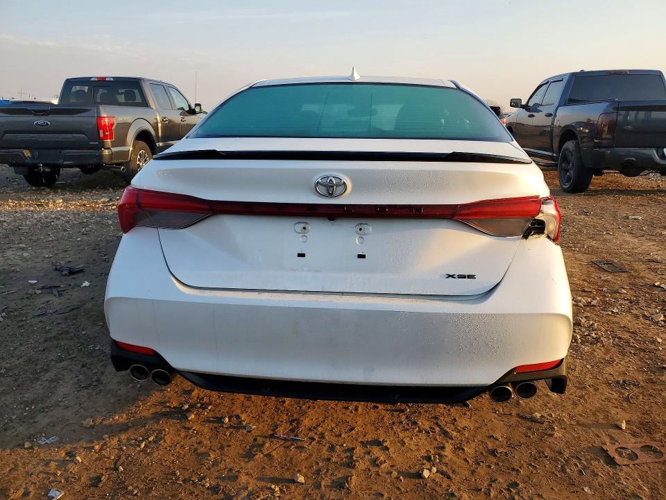 Photo 6 from auction – 2020 TOYOTA AVALON with VIN 4T1EZ1FB7LU048971