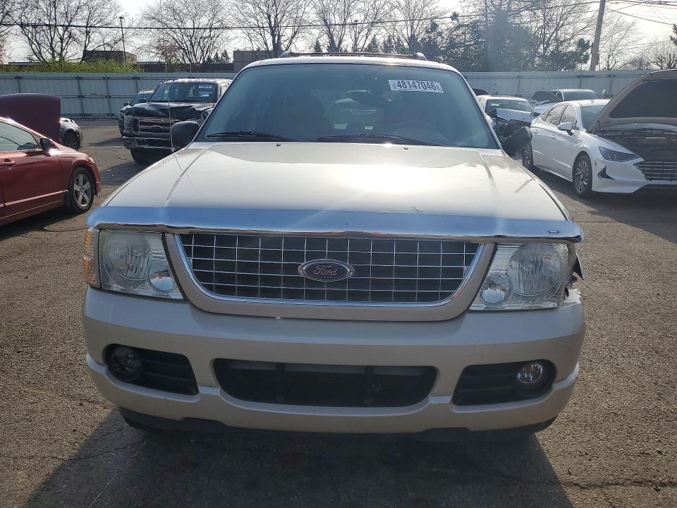 Photo 5 from auction – 2005 FORD EXPLORER with VIN 1FMZU75W75ZA47445