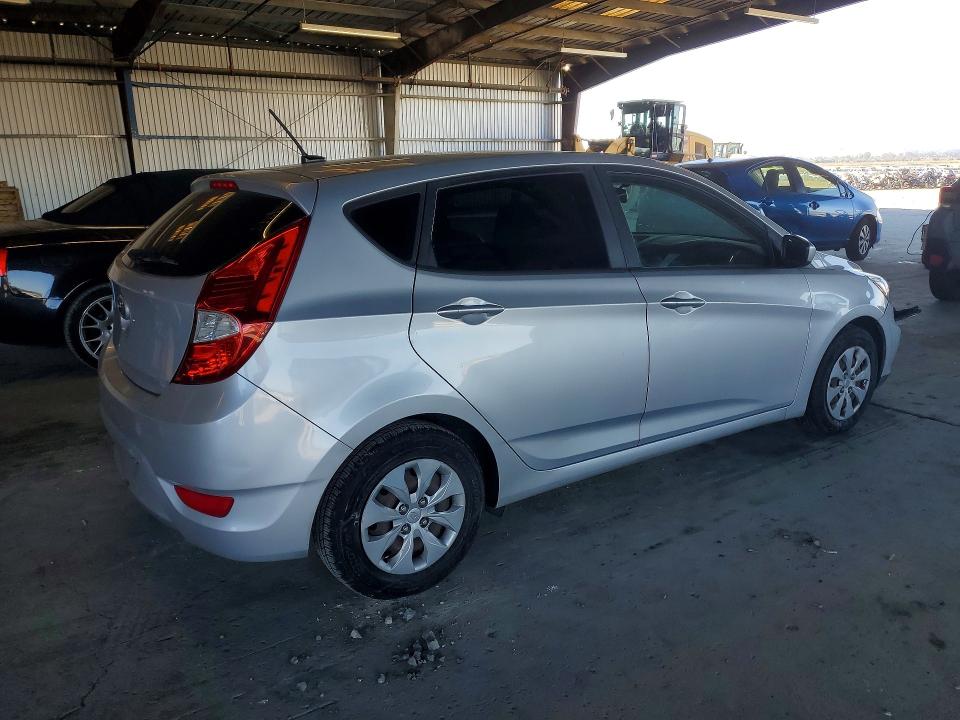 Photo 3 from auction – 2017 HYUNDAI ACCENT with VIN KMHCT5AE7HU325904