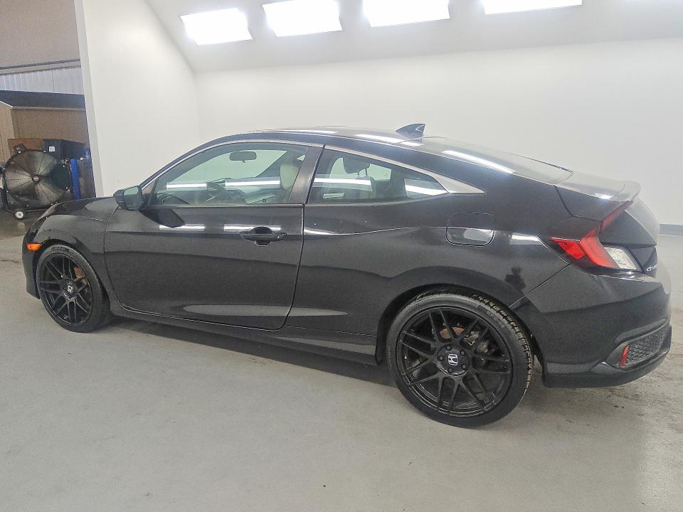 Photo 2 from auction – 2017 HONDA CIVIC with VIN 2HGFC3B31HH352166