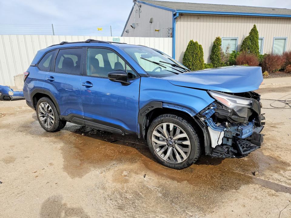 Photo 4 from auction – 2025 SUBARU FORESTER with VIN JF2SLDTC5SH546277