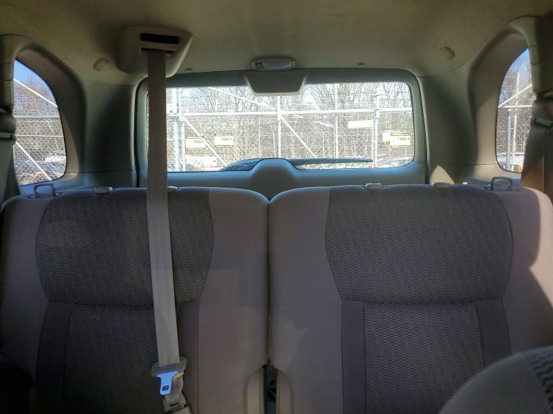 Photo 10 from auction – 2005 TOYOTA RAV4 with VIN JTEHD20V850056513