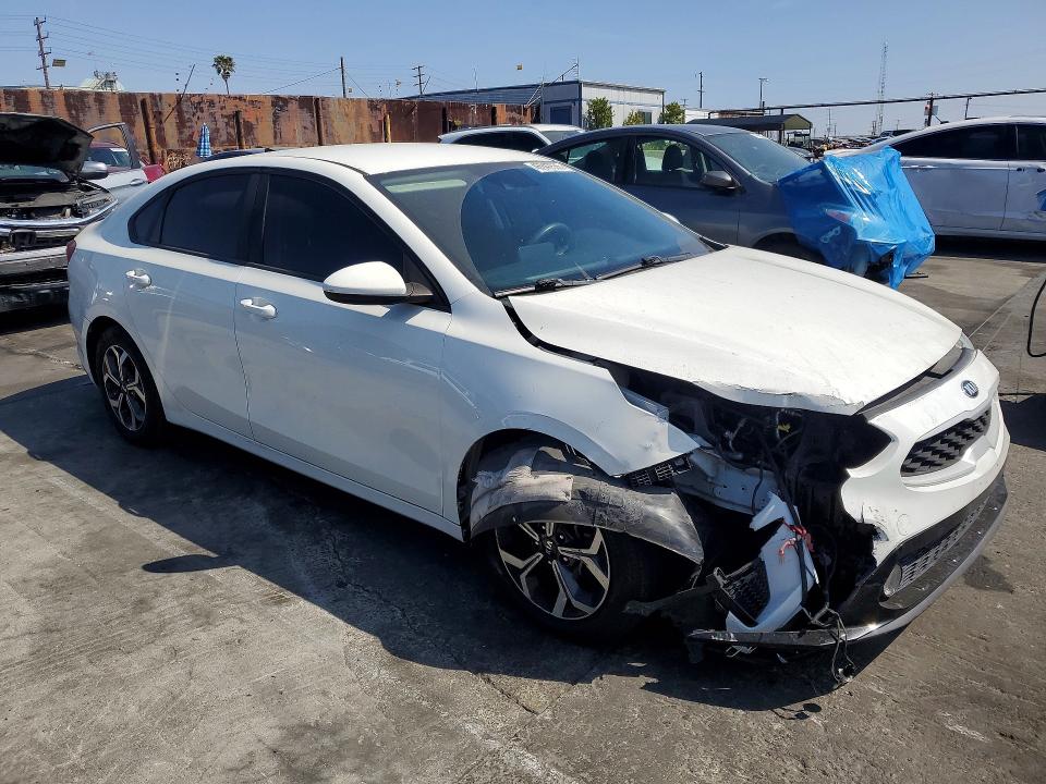 Photo 4 from auction – 2019 KIA FORTE with VIN 3KPF24AD5KE019361