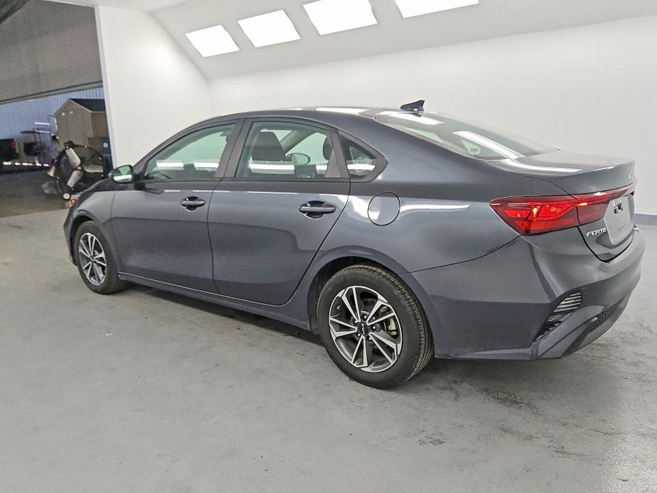 Photo 2 from auction – 2023 KIA FORTE with VIN 3KPF24AD9PE544589