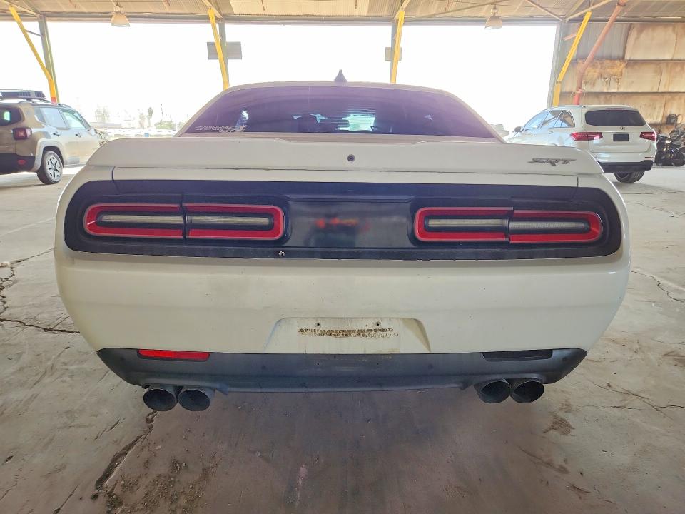 Photo 6 from auction – 2015 DODGE CHALLENGER with VIN 2C3CDZDJ9FH910327