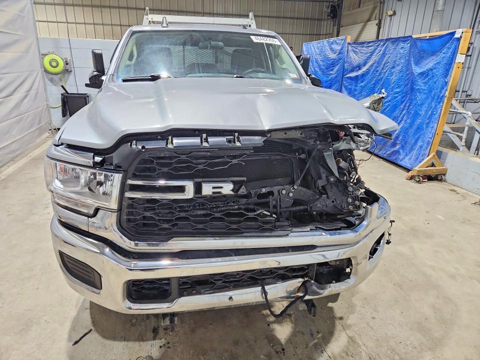 Photo 5 from auction – 2019 RAM 2500 with VIN 3C6MR5AJ7KG672610