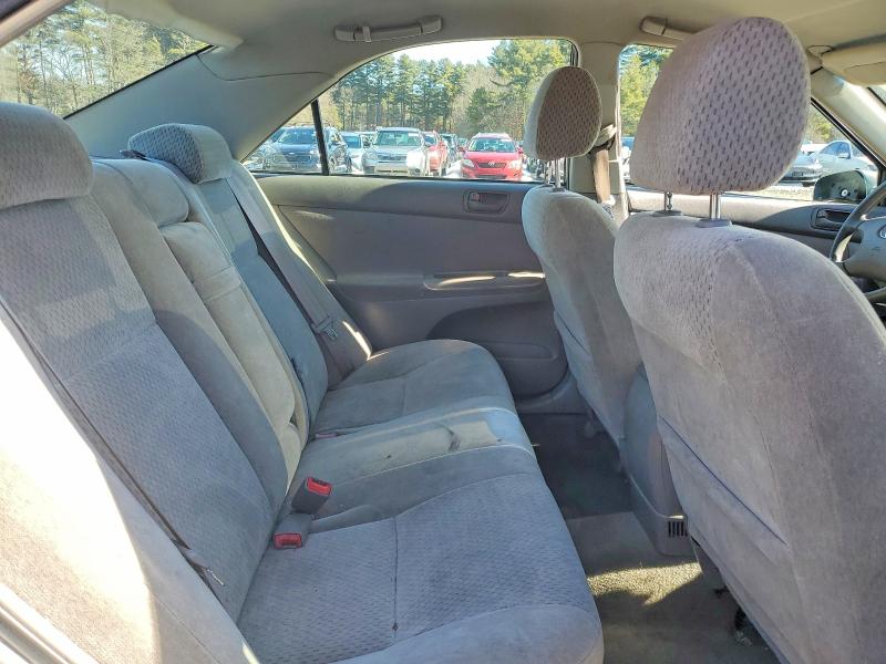 Photo 10 from auction – 2002 TOYOTA CAMRY with VIN 4T1BE32K32U630158