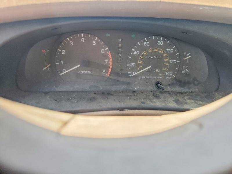 Photo 9 from auction – 1993 TOYOTA CAMRY with VIN 4T1SK12E2PU195678