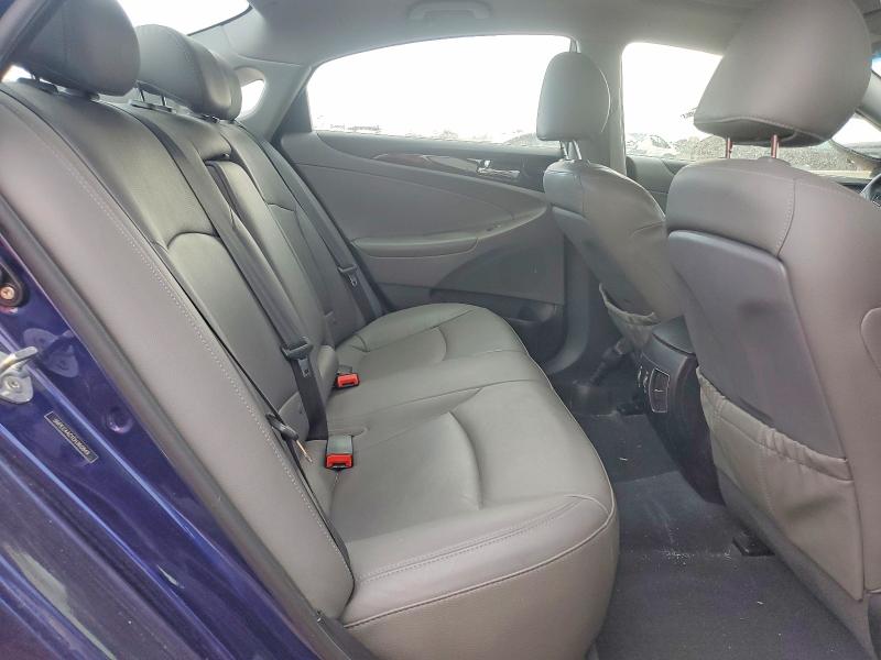 Photo 10 from auction – 2012 HYUNDAI SONATA with VIN 5NPEC4AC1CH360849