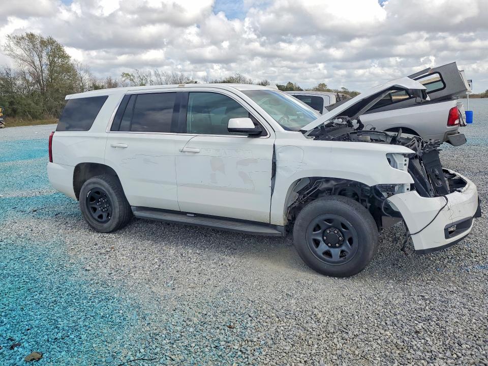 Photo 4 from auction – 2018 CHEVROLET TAHOE with VIN 1GNLCDEC5JR230796