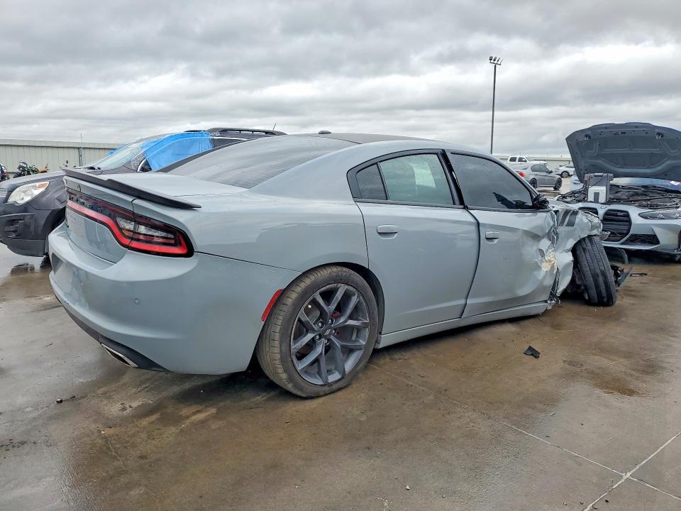 Photo 3 from auction – 2021 DODGE CHARGER with VIN 2C3CDXBG1MH633715