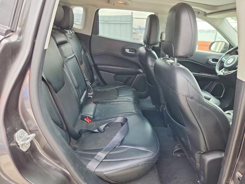Zdjęcie 11 z aukcji – 2018 JEEP COMPASS z VIN 3C4NJDBB7JT104188