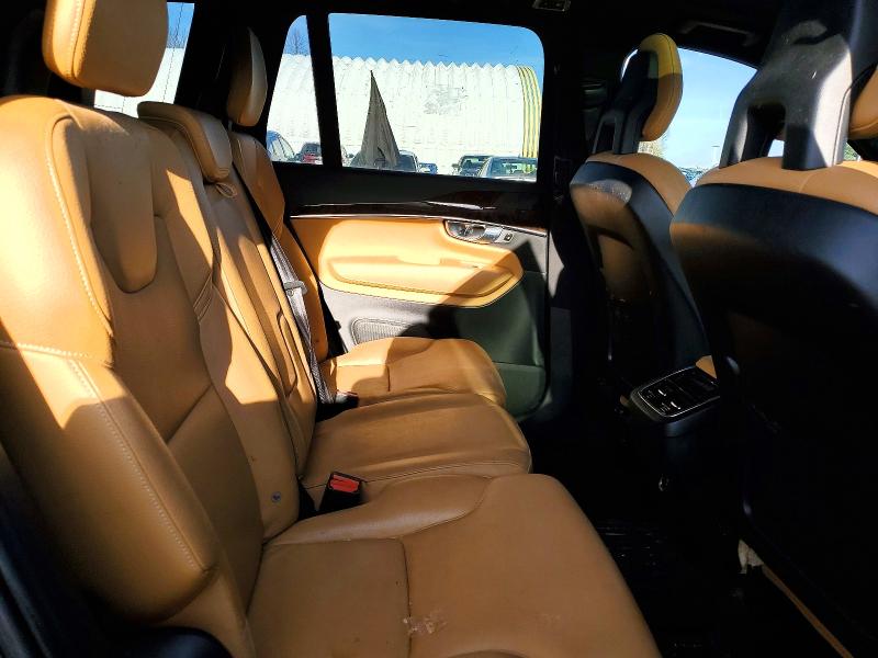 Photo 11 from auction – 2016 VOLVO XC90 with VIN YV4A22PK8G1035310