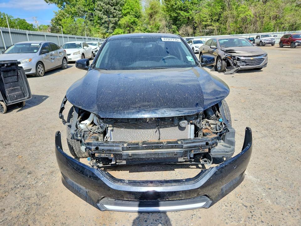Photo 5 from auction – 2015 HONDA ACCORD with VIN 1HGCR2F56FA258352