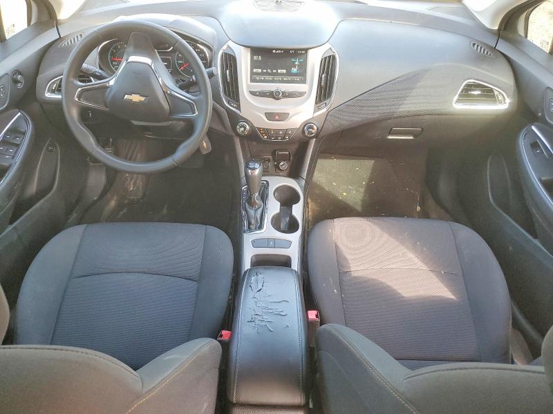 Photo 8 from auction – 2018 CHEVROLET CRUZE with VIN 1G1BC5SM3J7125976