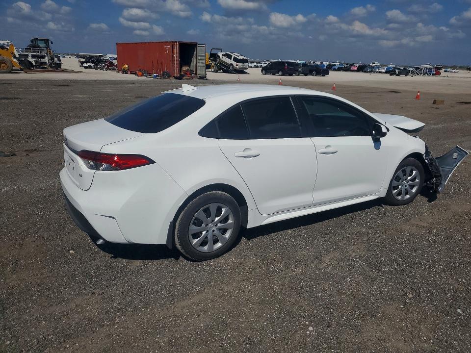 Photo 3 from auction – 2026 TOYOTA COROLLA with VIN 5YFB4MDE8TP381715