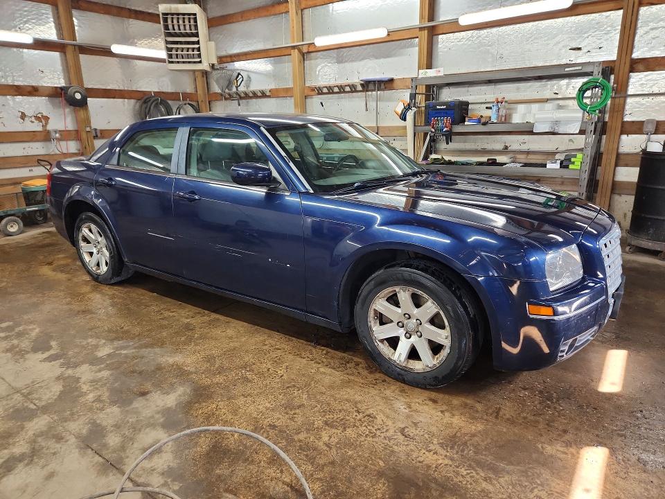Photo 4 from auction – 2006 CHRYSLER 300 with VIN 2C3KA53G36H434918