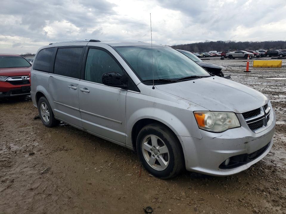 Photo 4 from auction – 2011 DODGE GRAND CARAVAN with VIN 2D4RN5DG8BR662224
