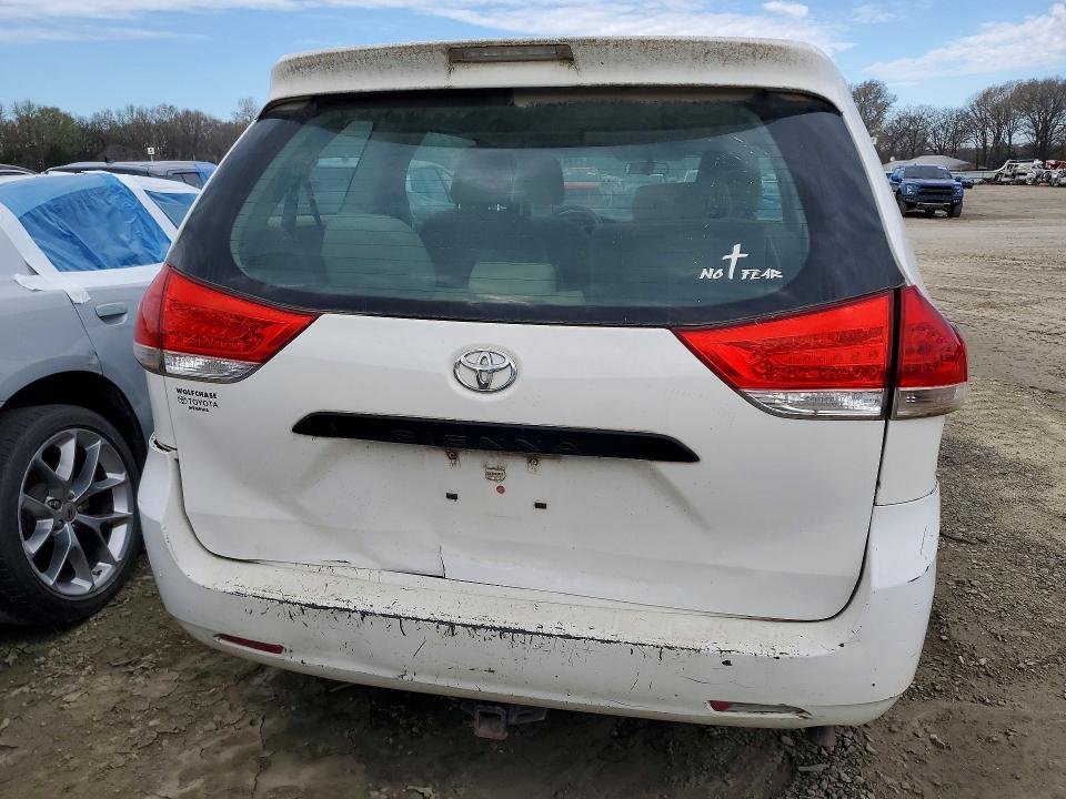 Photo 6 from auction – 2014 TOYOTA SIENNA with VIN 5TDZK3DC0ES464840