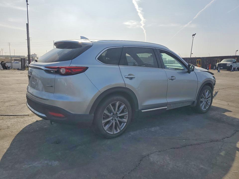 Photo 3 from auction – 2021 MAZDA CX-9 with VIN JM3TCBDY8M0517530