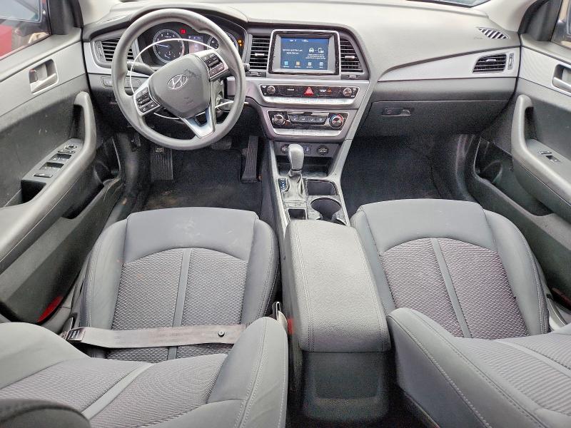 Photo 8 from auction – 2019 HYUNDAI SONATA with VIN 5NPE24AF2KH817762